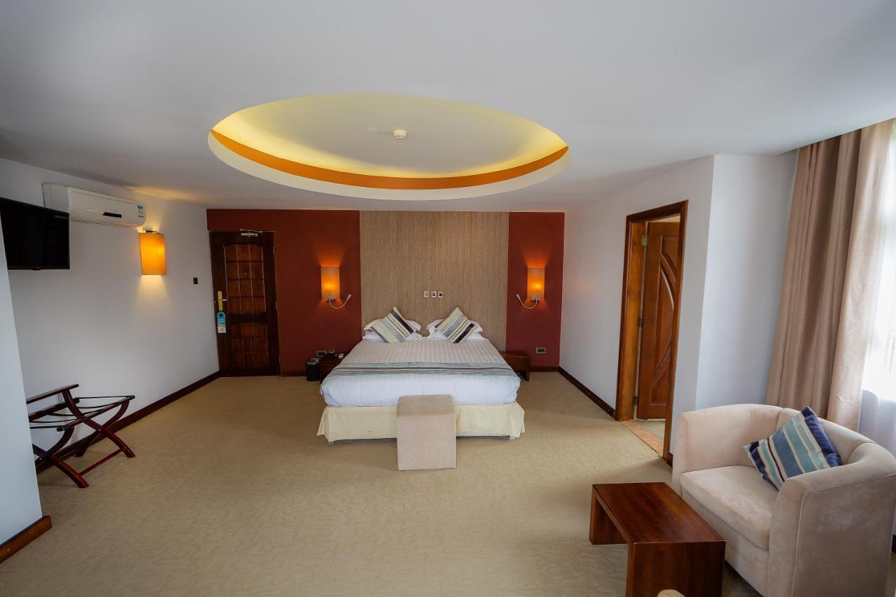 Imperial Heights Hotel, Εντέμπε Εξωτερικό φωτογραφία