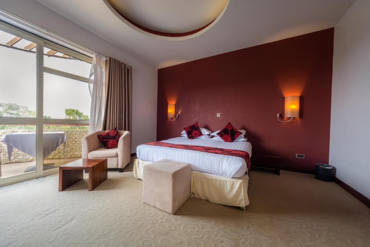 Imperial Heights Hotel, Εντέμπε Εξωτερικό φωτογραφία