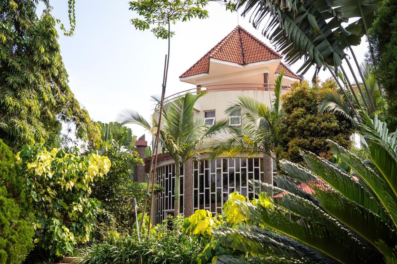 Imperial Heights Hotel, Εντέμπε Εξωτερικό φωτογραφία