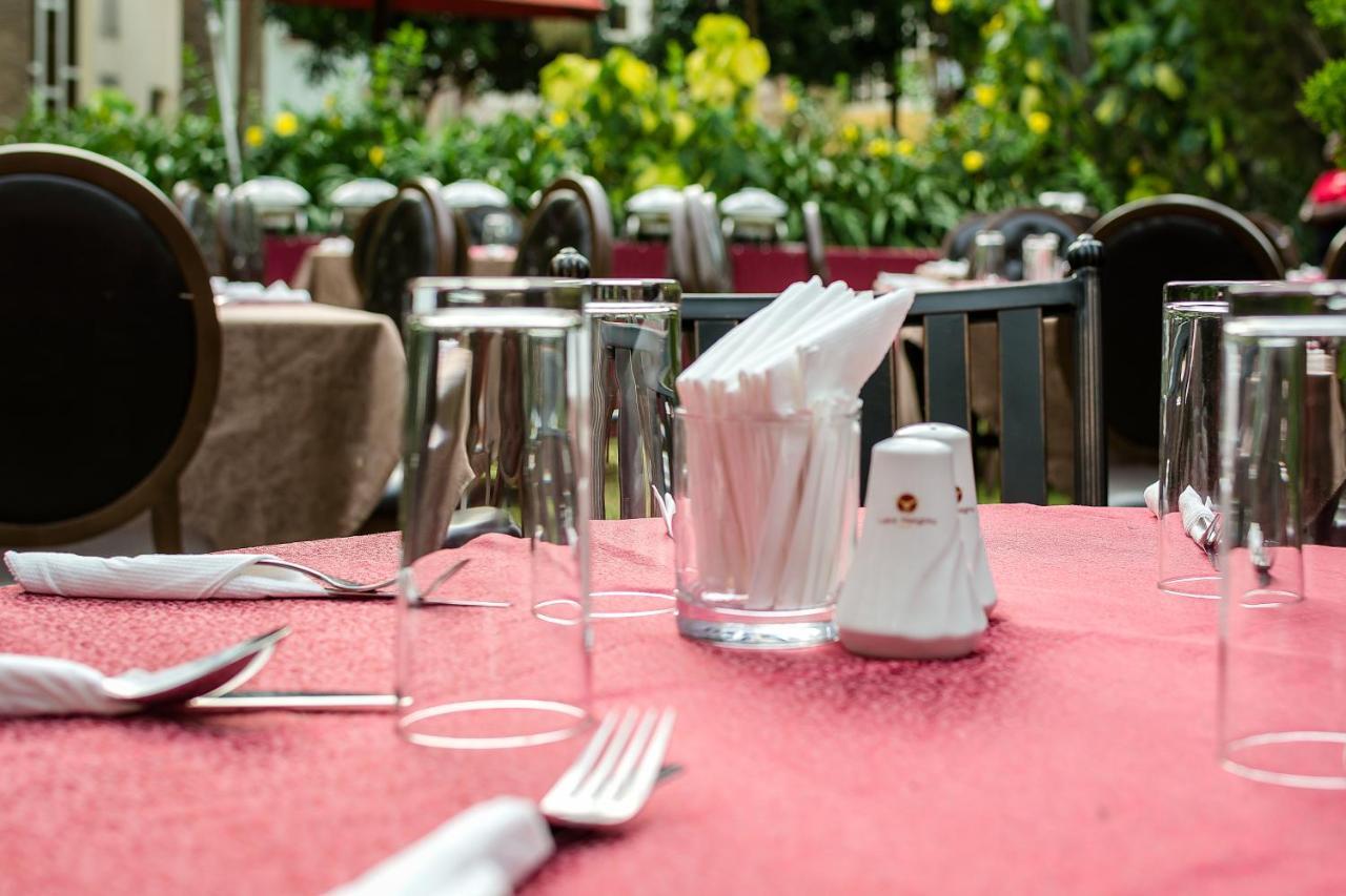 Imperial Heights Hotel, Εντέμπε Εξωτερικό φωτογραφία