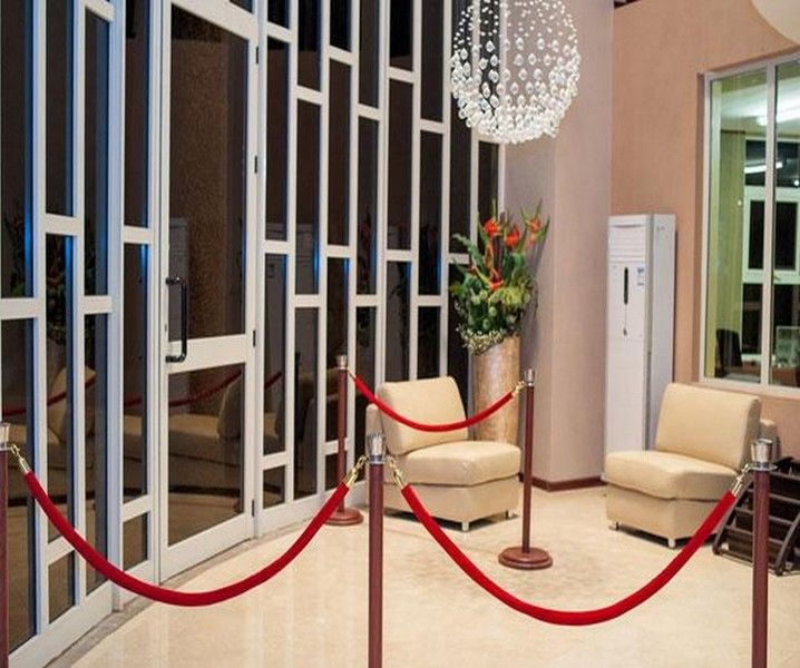 Imperial Heights Hotel, Εντέμπε Εξωτερικό φωτογραφία