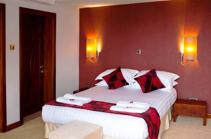 Imperial Heights Hotel, Εντέμπε Εξωτερικό φωτογραφία