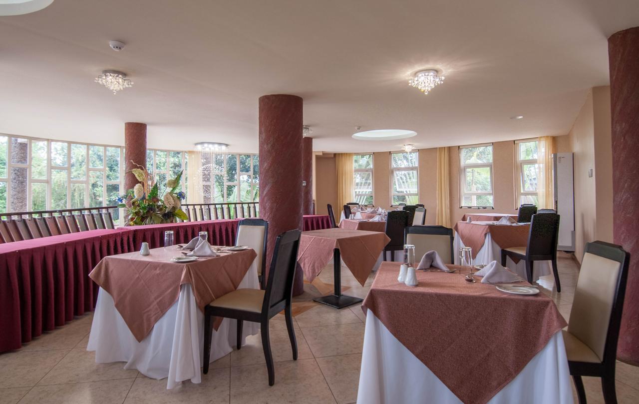 Imperial Heights Hotel, Εντέμπε Εξωτερικό φωτογραφία